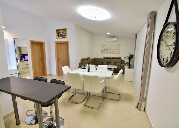 Sana Apartment *